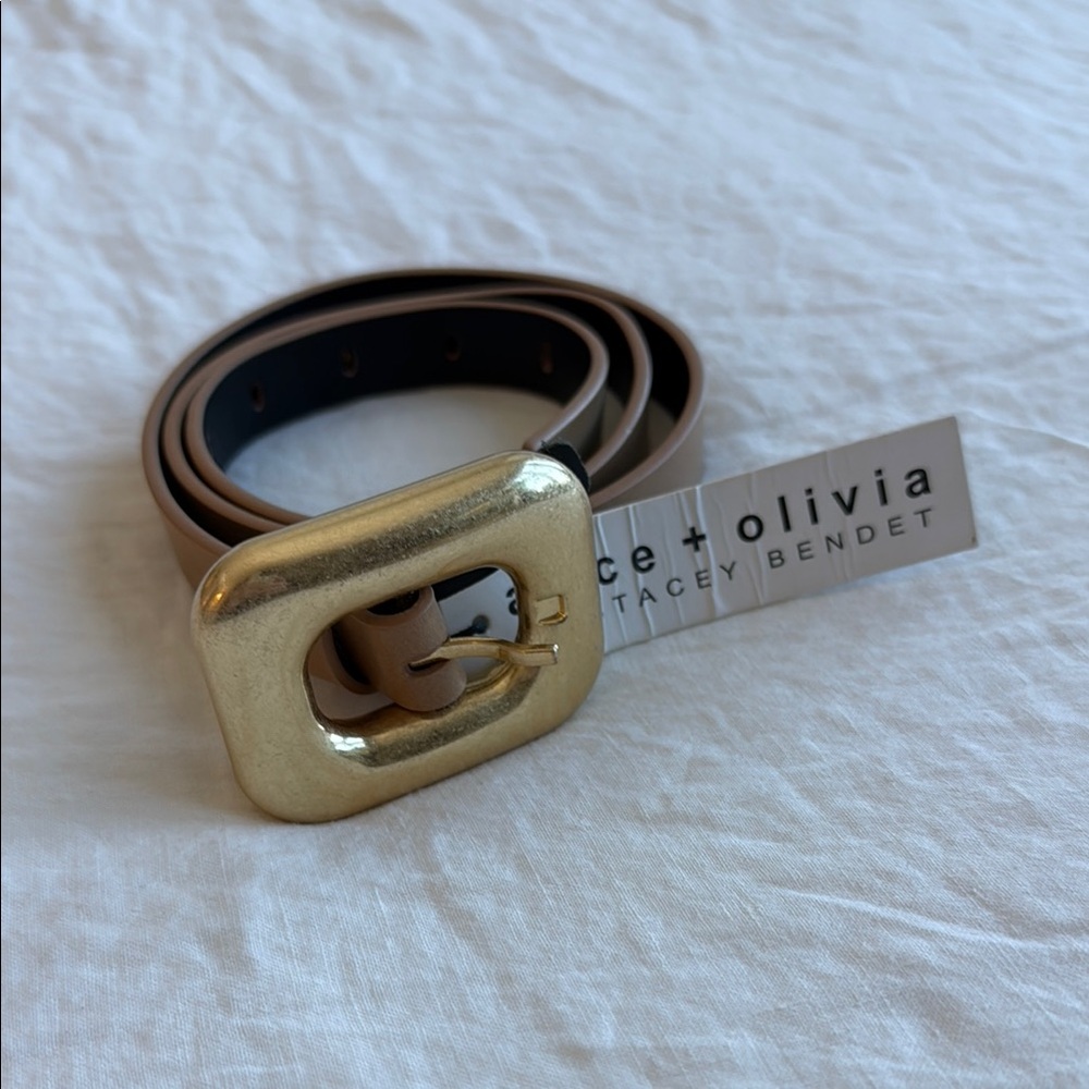 Alice + Olivia Letty Buckle Belt - NWT
